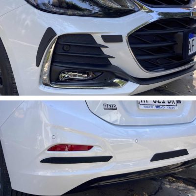 Set protectores de paragolpes SX7 para Chevrolet Cruze Sedán versión colmillos delanteros